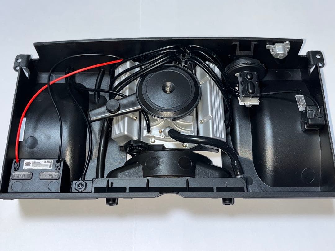 美品★【RC4WD製★Blazer & K10 V8エンジンベイ