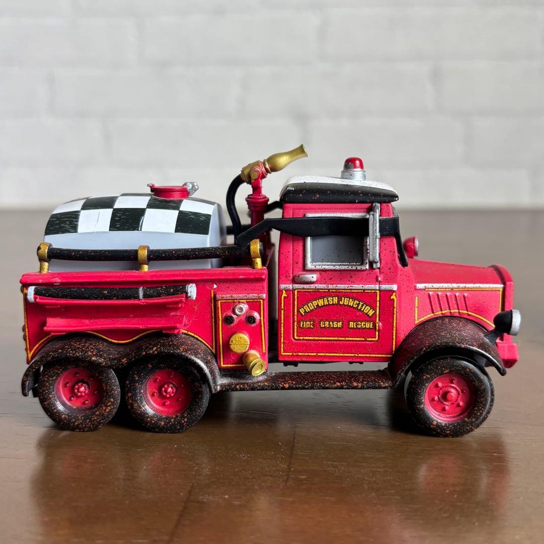 ディズニー映画 プレーンズ2 ファイヤー＆レスキュー メーデー ライカー