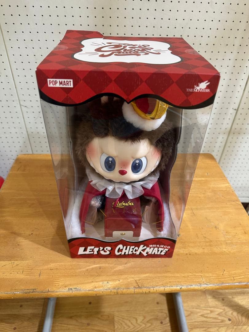 THE MONSTERS Let’s Checkmate LABUBU キング