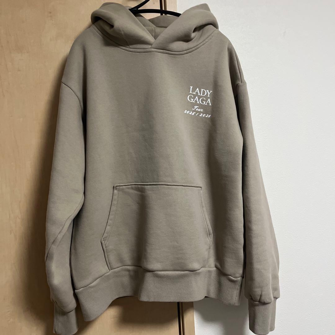 レディガガ パーカー Lサイズ