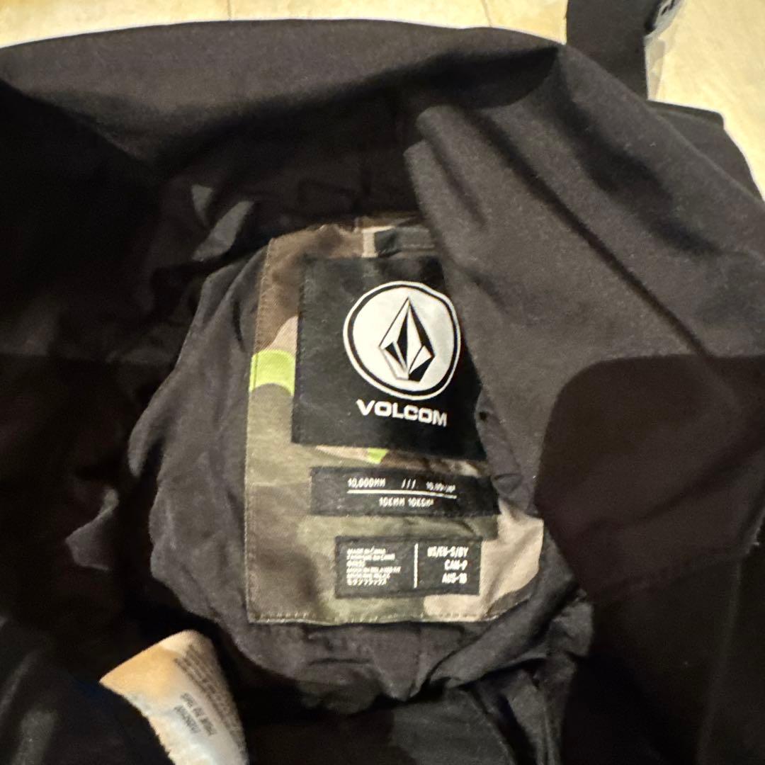 VOLCOM スノーボードウェア 子ども用 カモフラージュ