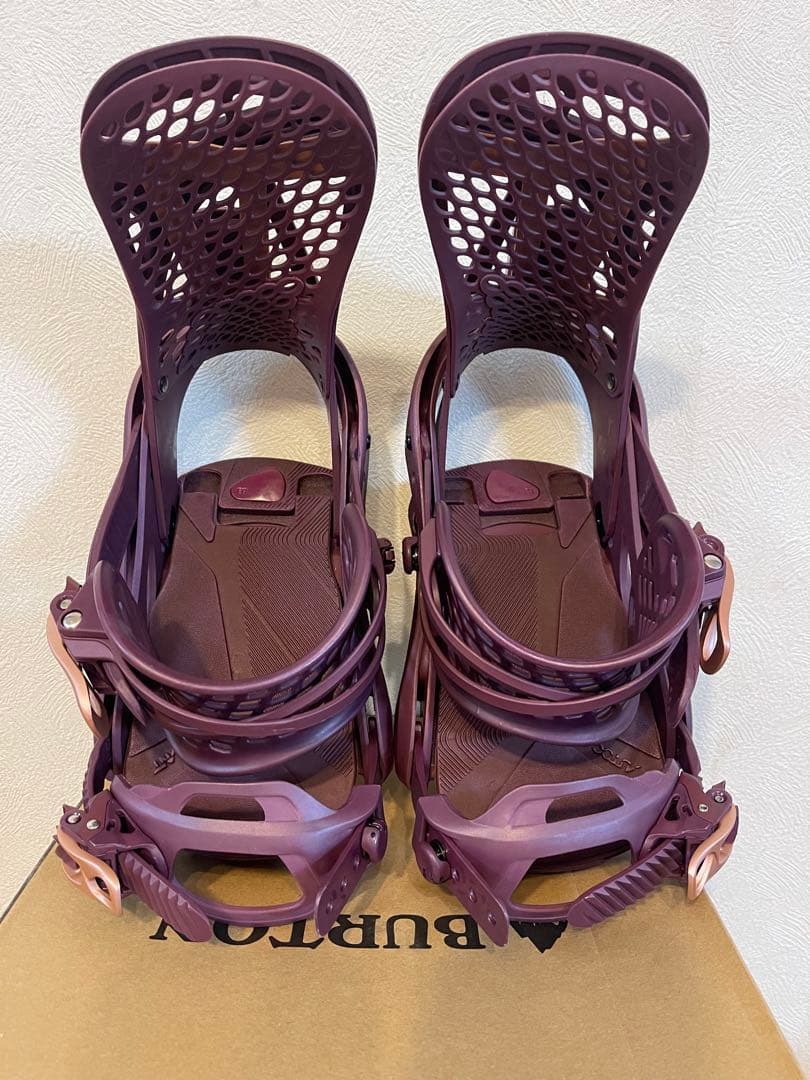 w*e様 ☆Burton エスカペイド リフレックス　Mサイズ☆
