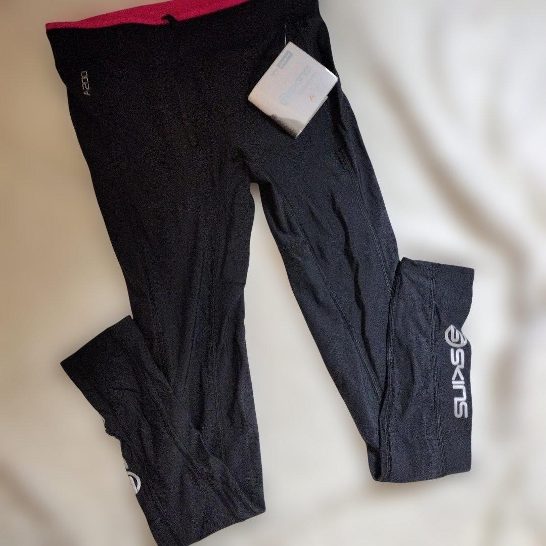 SKINS Sサイズ ブラック/ピンク タイツ 即購入◎