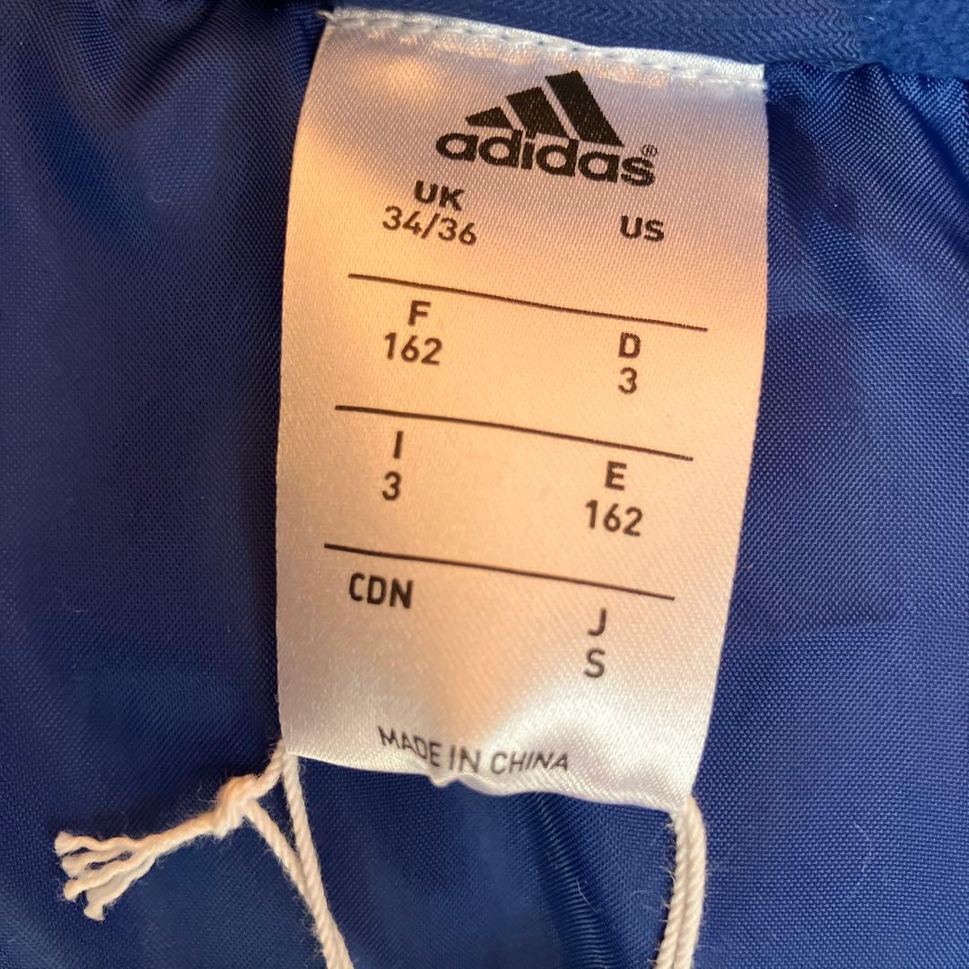 s*s様 新品未使用 チェルシーFC 中綿アウター ダウンジャケット