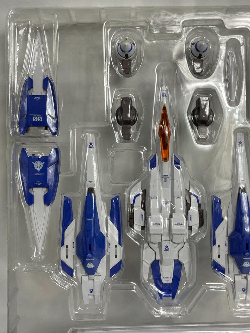 ◆機動戦士ガンダムダブルオー ダブルオーライザー プラモデル　09378