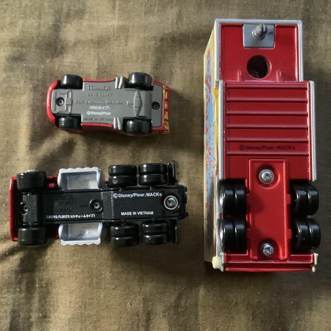トミカ　カーズ　マック　マックィーン