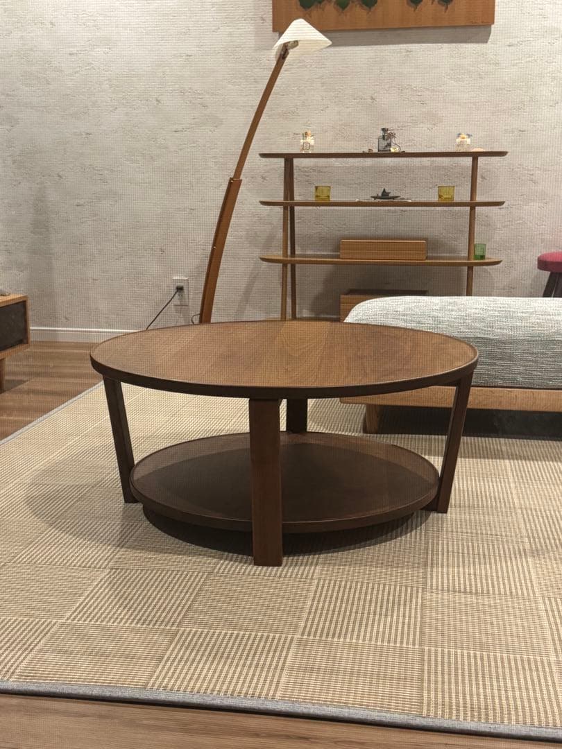 柏木工　円形木製テーブル ウォールナット