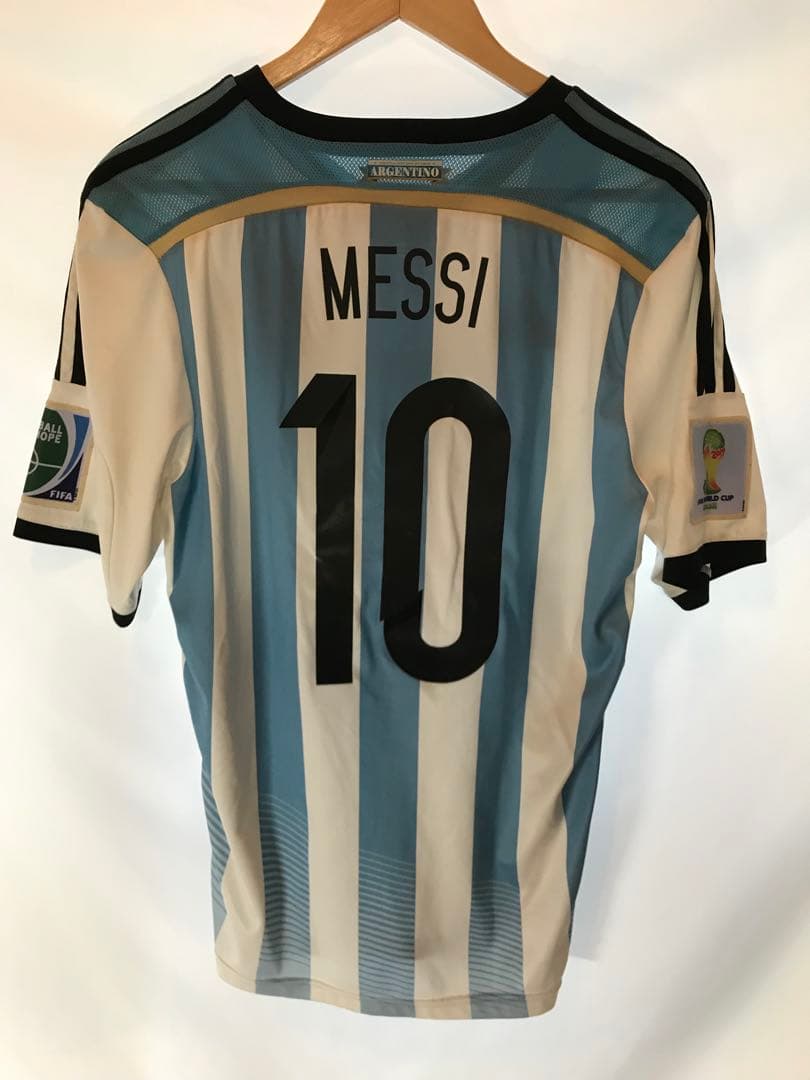 adidasアルゼンチン代表「10」リオネル・メッシ 半袖 4XO ユニフォーム