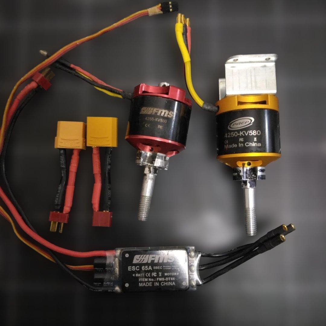 XT90変換コネクター FMS4250KV500,580モ−タ 65AESC