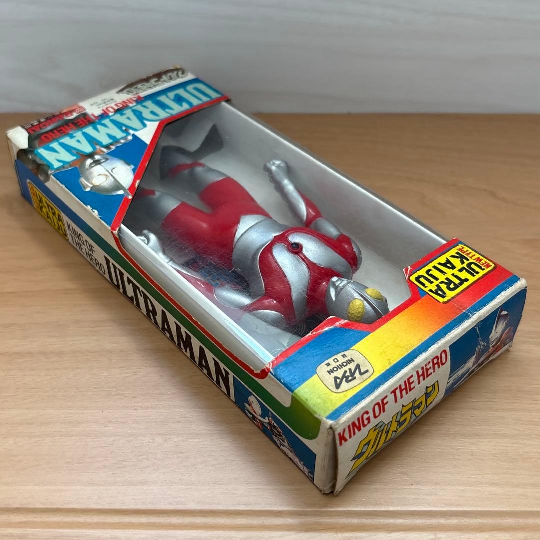 3ー3ウルトラ怪獣 ウルトラマン 1983年　第1期初版 プラタグ付／白台紙