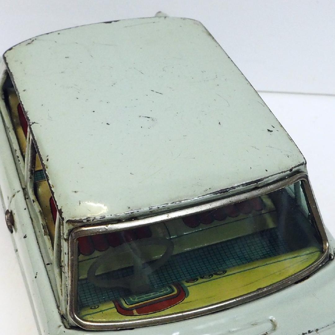 萬代屋【トヨタ パブリカ黄緑】ブリキtin toy car自動車ミニカー【箱無】