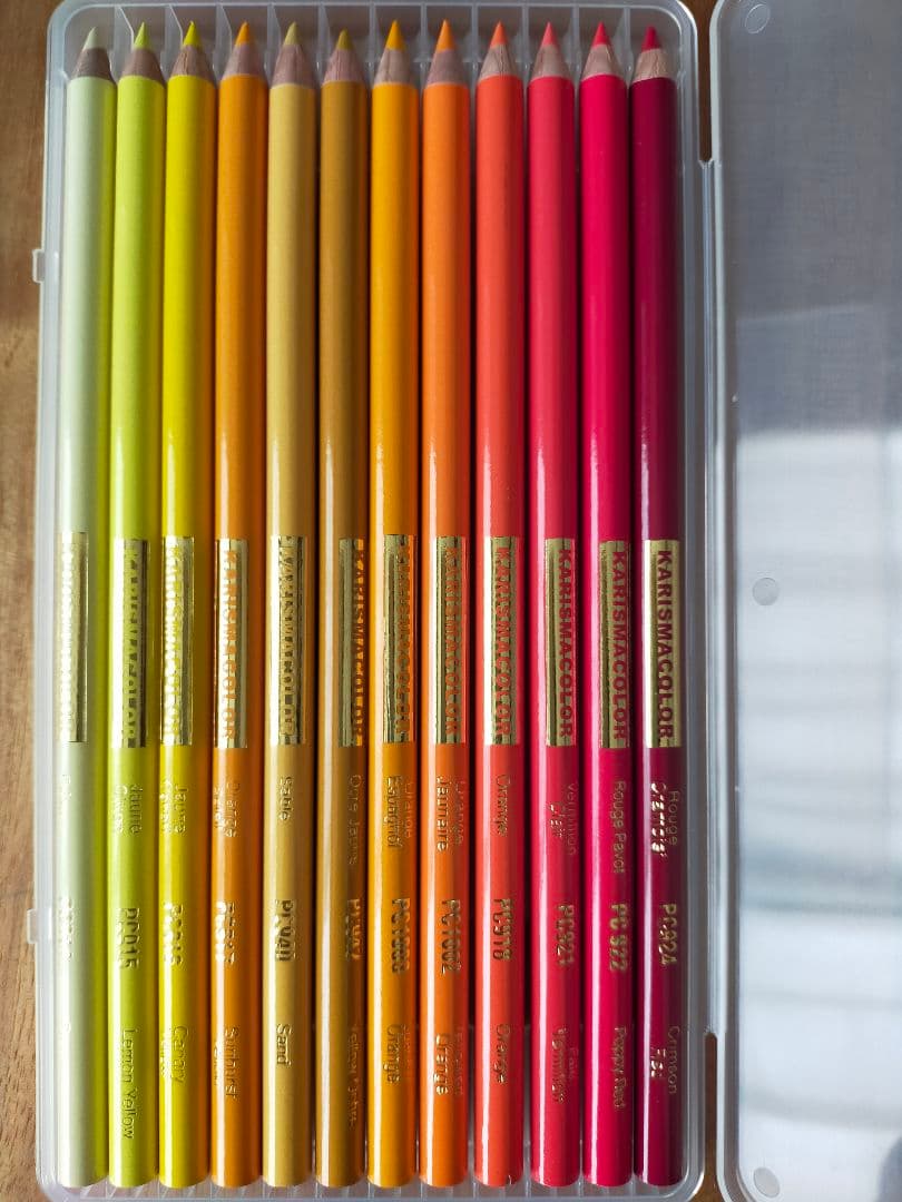 カリスマカラー　油性色鉛筆　72色