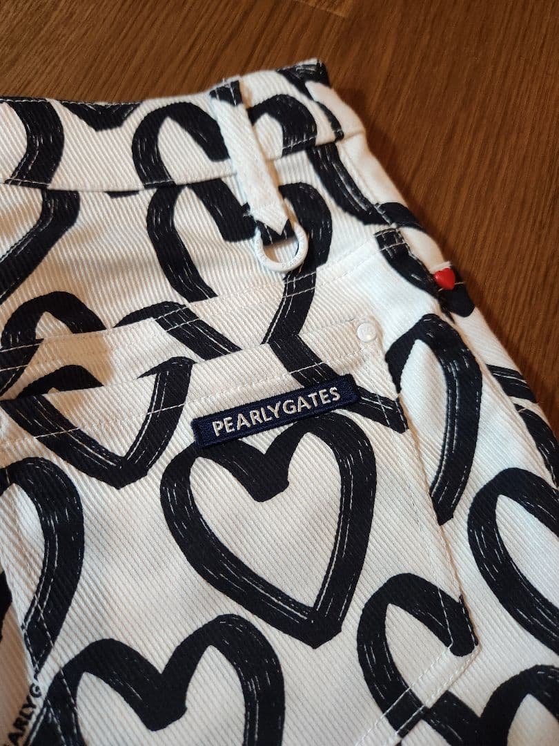 【新品未使用】PEARLY GATES ハート柄スカート TWICEコラボ