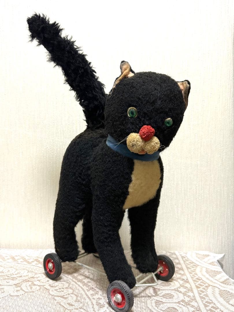 シュコ　ヴィンテージ　白黒猫　ぬいぐるみ　車輪付き　Schuco