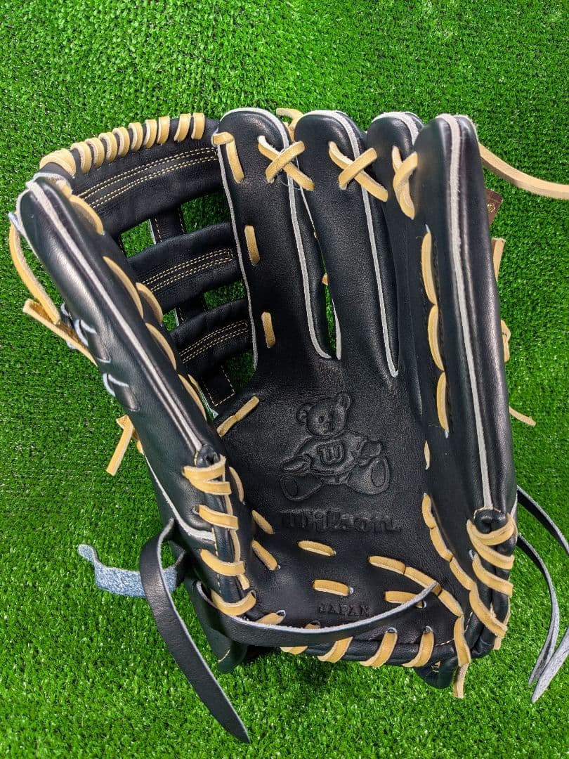 ウィルソン　硬式　外野手用　D8型　WBW102317　日本製　吉田正尚モデル