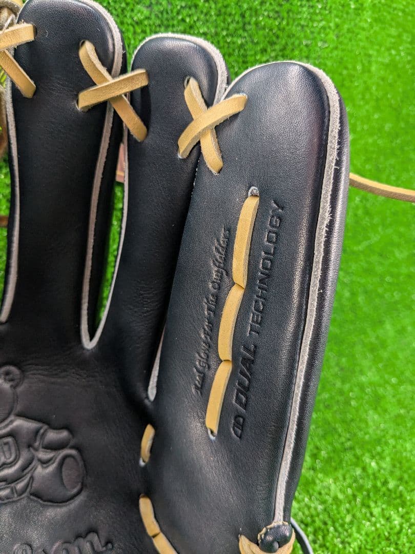 ウィルソン　硬式　外野手用　D8型　WBW102317　日本製　吉田正尚モデル