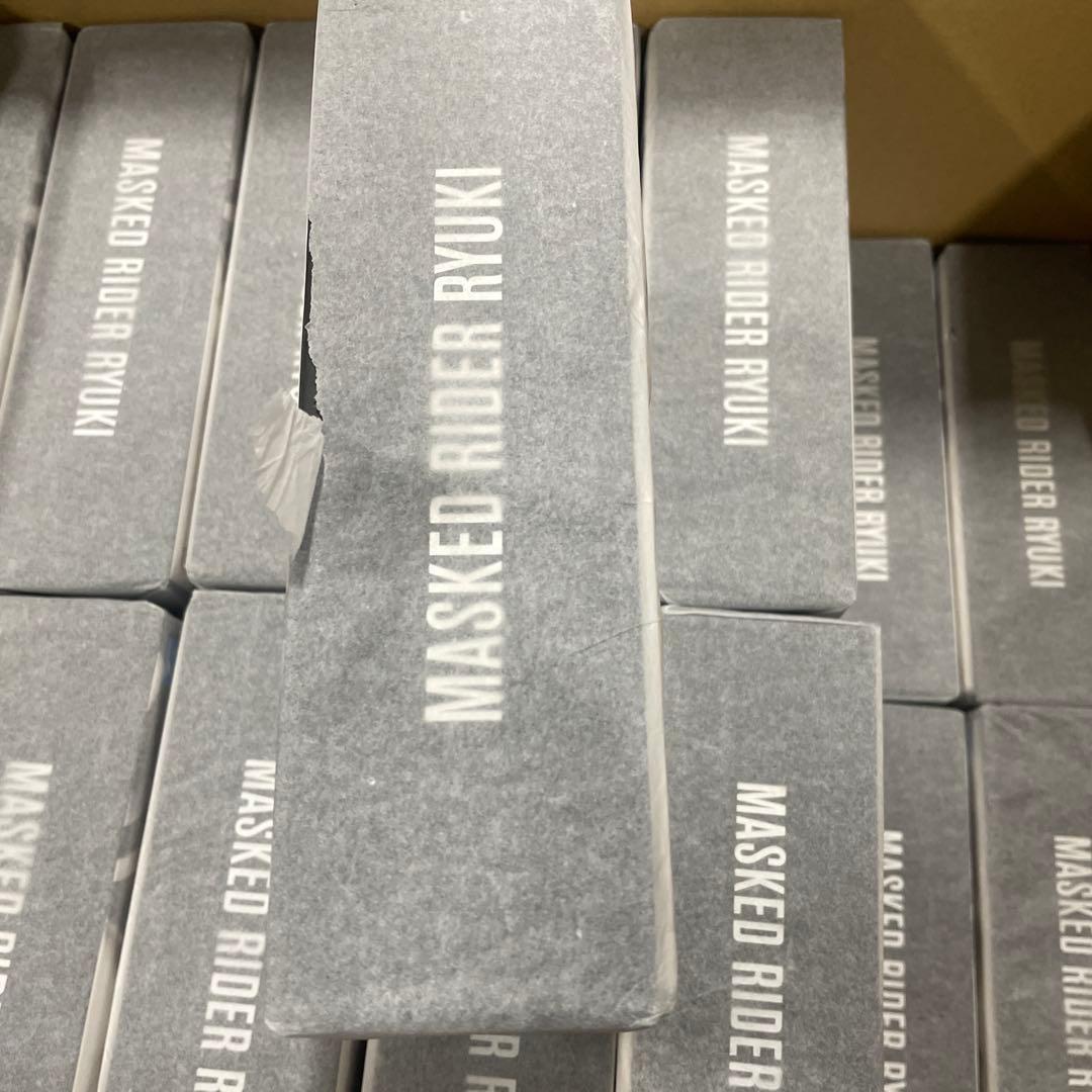 Fangxiucan さん専用　S.H.フィギュアーツ真骨彫製法仮面ライダー龍騎