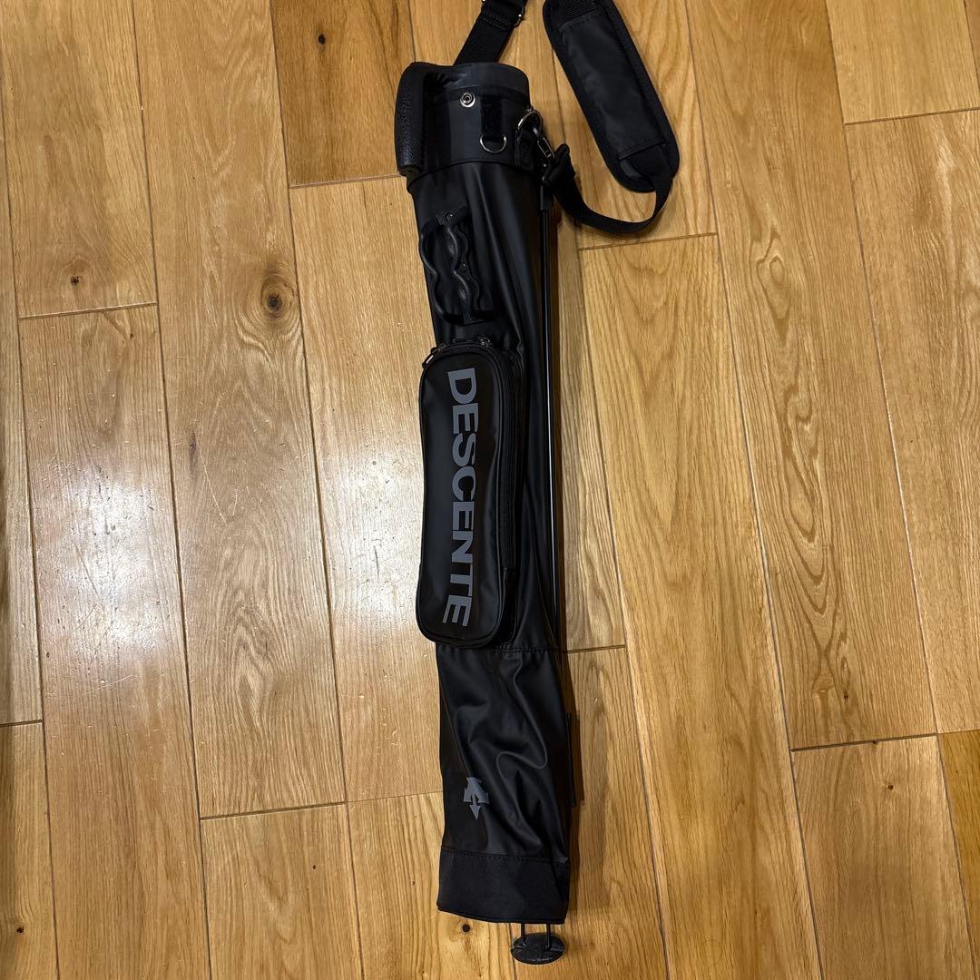 DESCENTE ブラック キャディバッグ　ミニバッグ