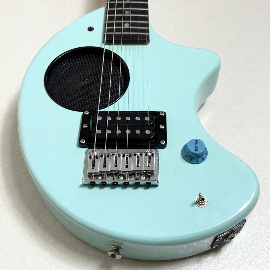 動作品 ZO-3 アンプ内臓 エレキギター フェルナンデス FERNANDES