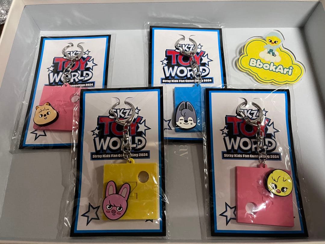 SKZOO ハンクォッカ テディベア 5'clock ハン　StrayKids