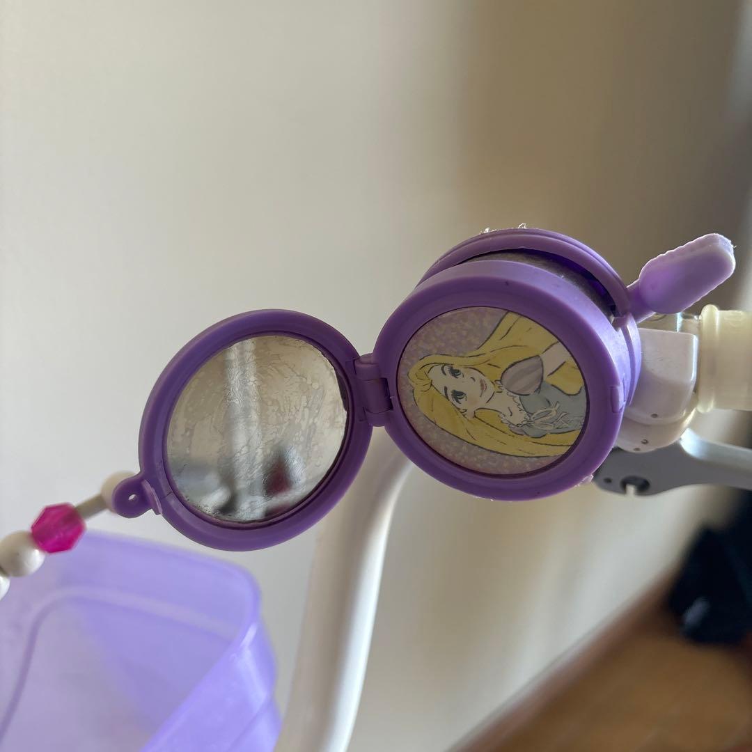 16インチ　ラプンツェル　自転車　補助輪付き