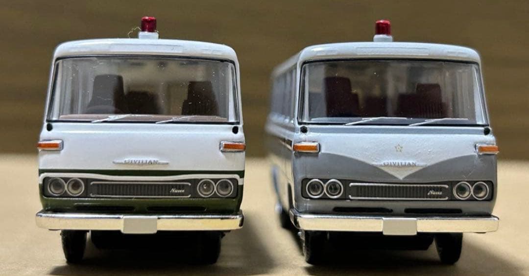 トミカリミテッドヴィンテージネオ ニッサン シビリアン 2点セット