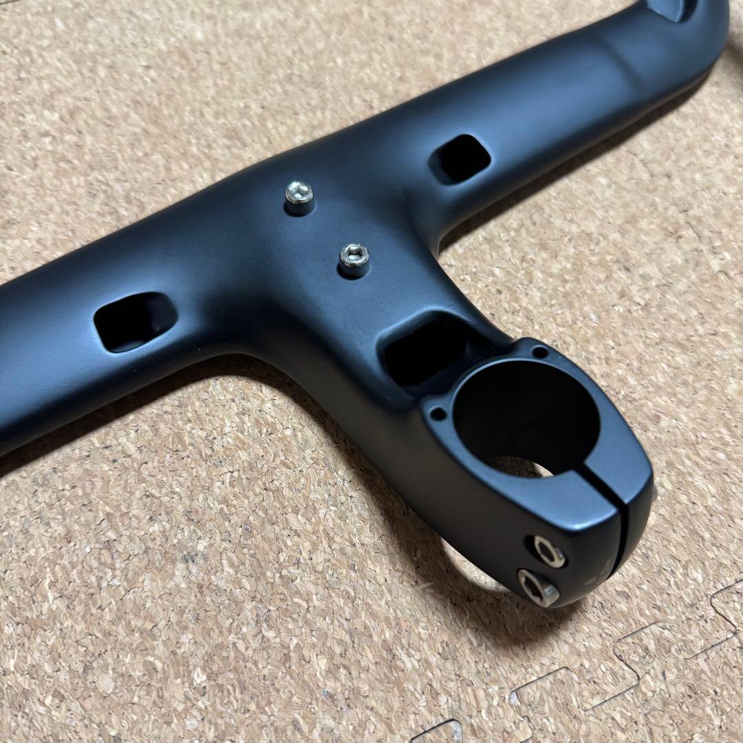 ロードバイク　一体型　カーボン　エアロ　ドロップハンドル　400-90mm