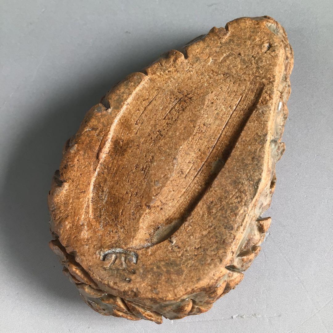 Ｒ６００　松笠香合　『出雲焼』『十一代　長岡空権造』『堀内宗完　兼中斎　箱書』