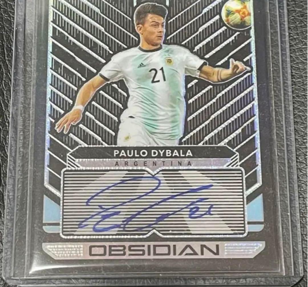 サッカー　Panini ディバラ　 サインカード　35シリ