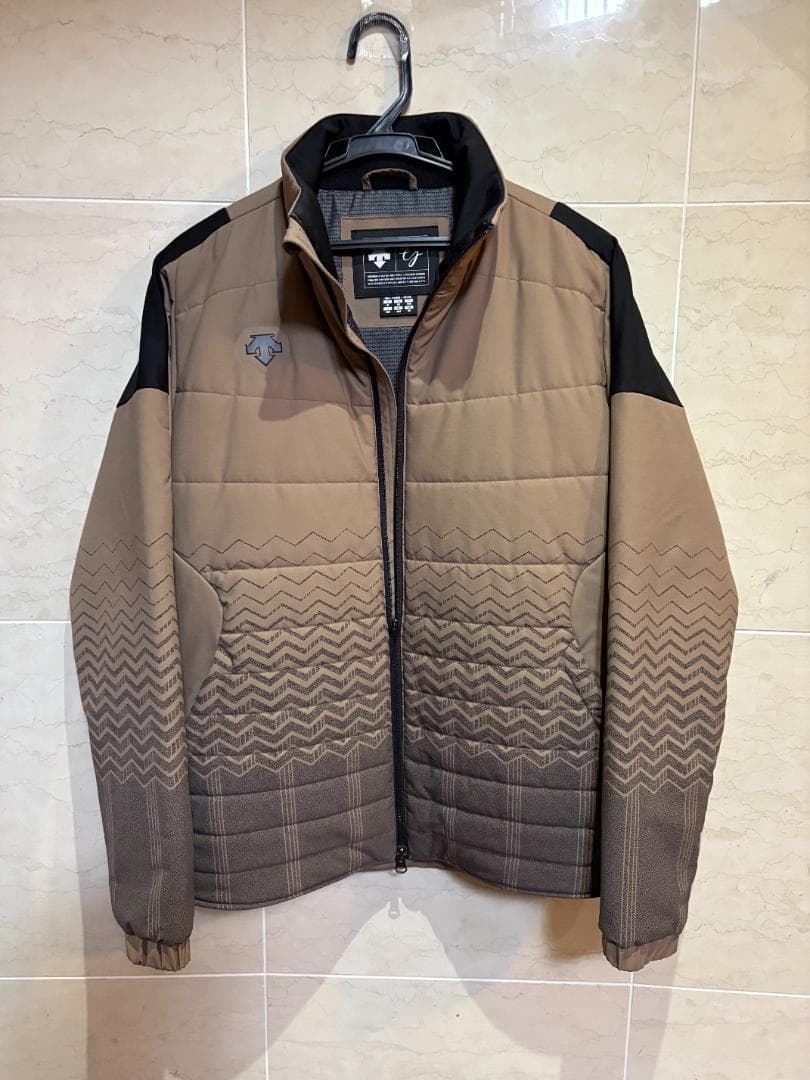 DESCENTE デサントモバイルサーモ 中綿ジャケットバッテリー2個付き