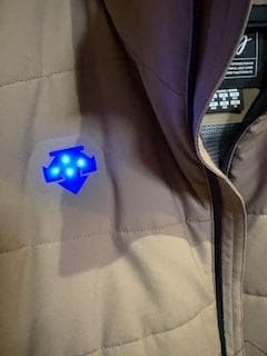 DESCENTE デサントモバイルサーモ 中綿ジャケットバッテリー2個付き