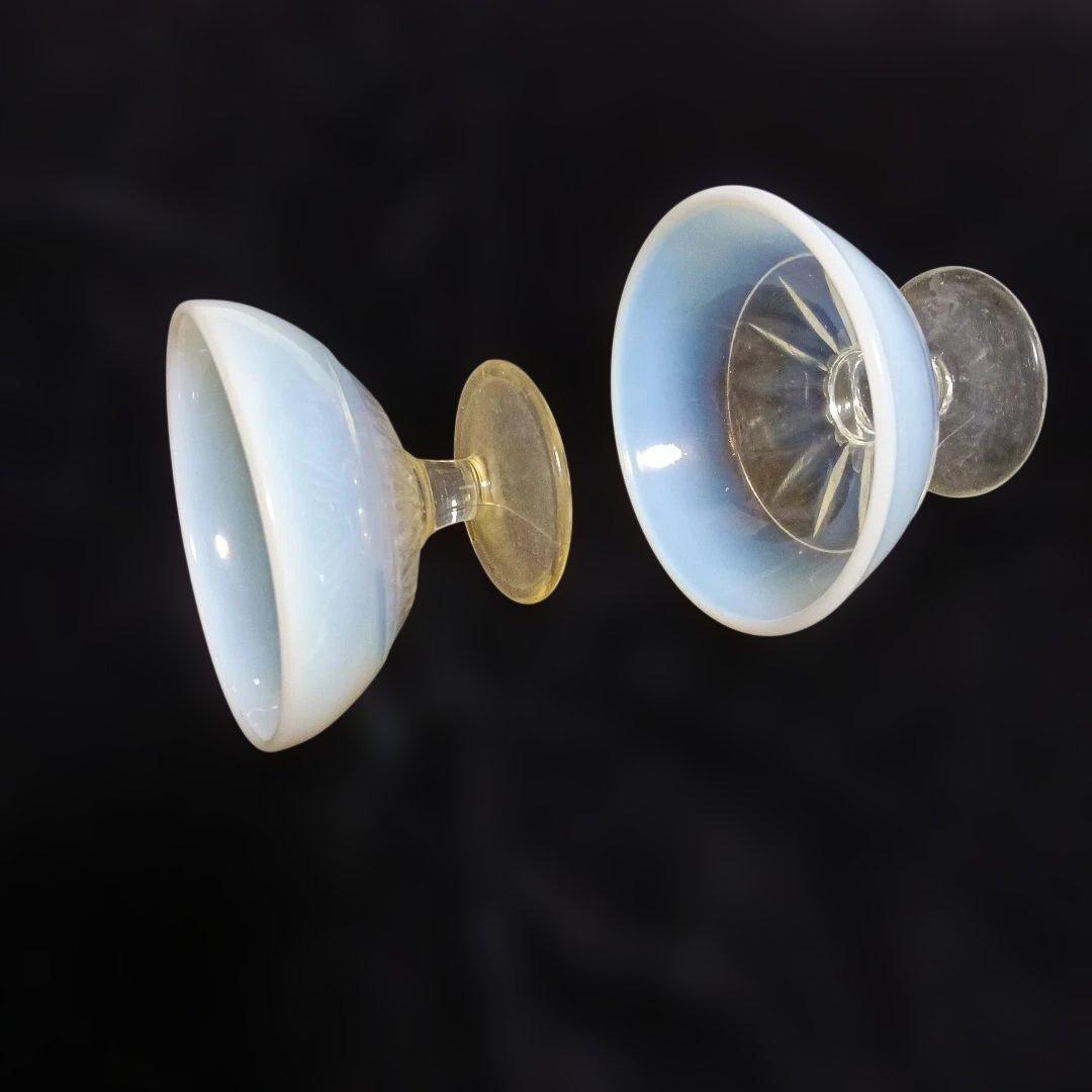 139..青と透明のガラスカップ 2個セット..絵画のモチーフ使用しました。