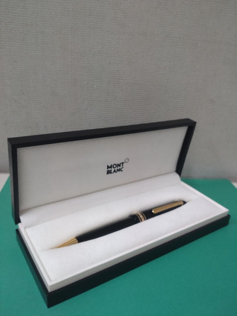 Montblanc ブラックボールペン 専用ケース付き