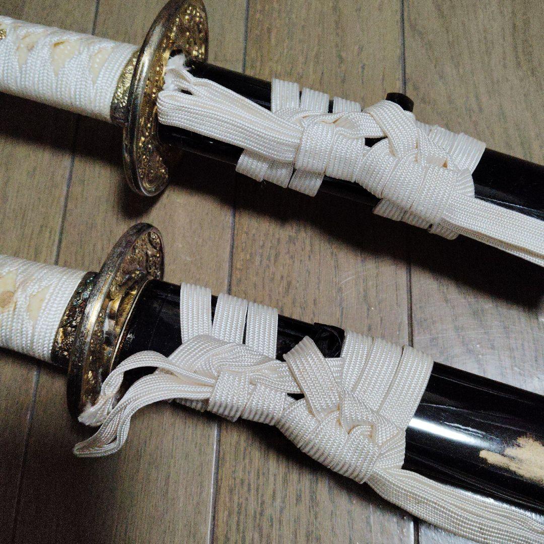 ド*ン様 龍柄　模造刀2本セット　刀掛台付き