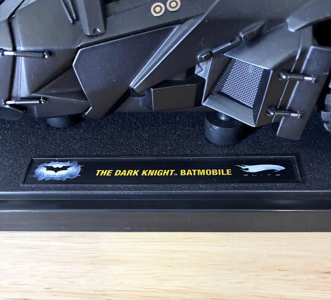 HotWheels Elite 1/18ダークナイト バットモービル バットマン