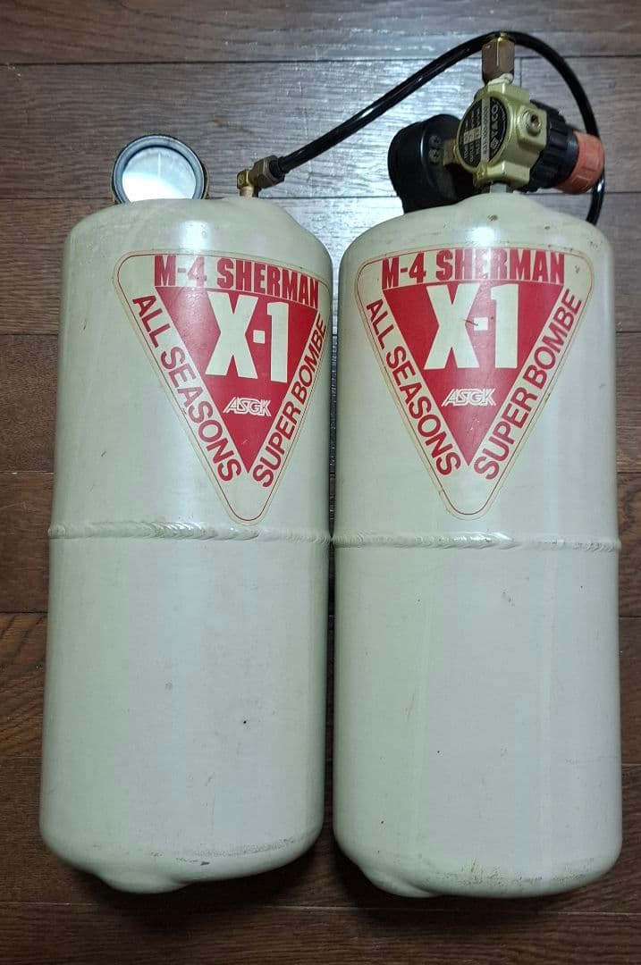 M-4 SHERMAN X-1 SUPER BOMBE エアータンク ４L ２本