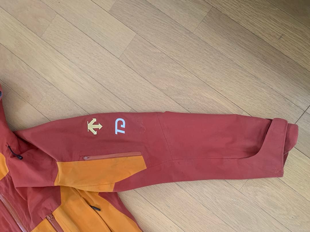 希少！TEAM DESCENTE スキーウェア2024非売品SSサイズ選手用