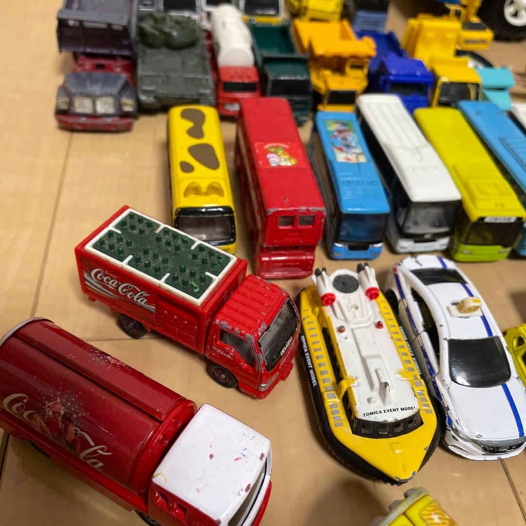トミカまとめ売り　働く車　70台＋トラック
