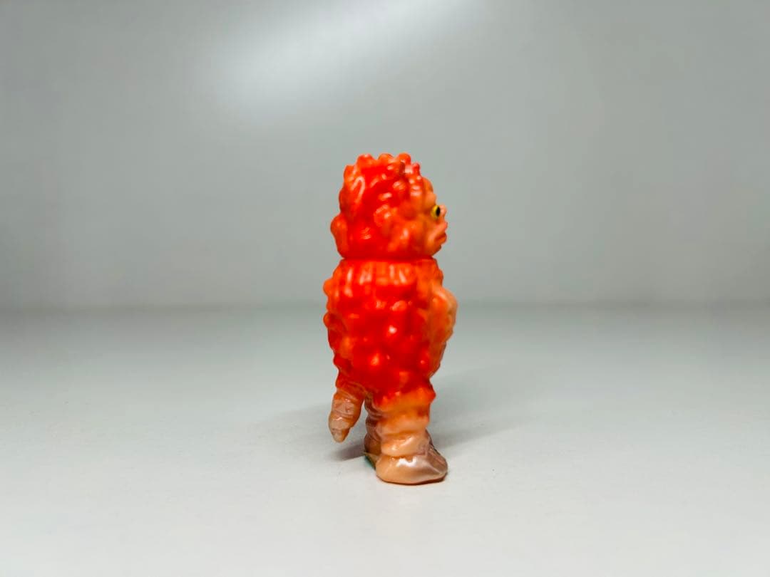 ぶたのはな ガラモン　ソフビ じゃんけんバトル　ピグモン　ミニ　ウルトラマン