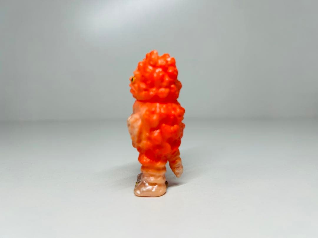 ぶたのはな ガラモン　ソフビ じゃんけんバトル　ピグモン　ミニ　ウルトラマン