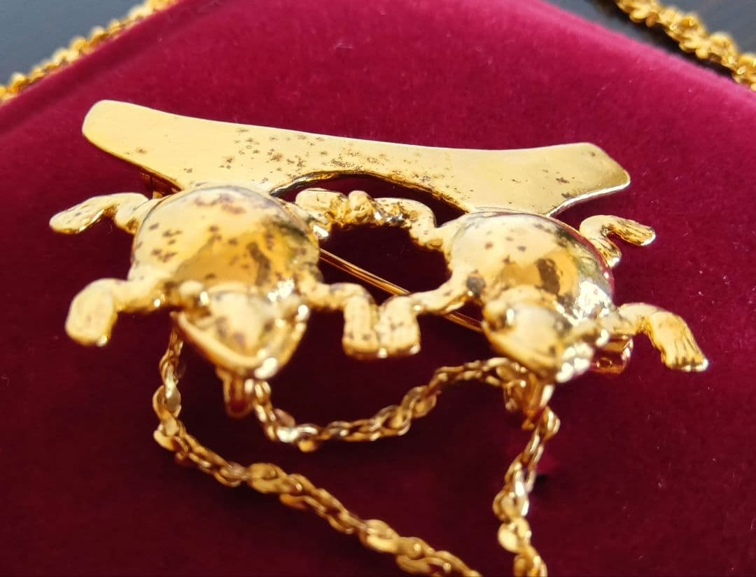 底値 シルバー925 GP レプロサ製ワカス ブローチ/ペンダントトップ/置物