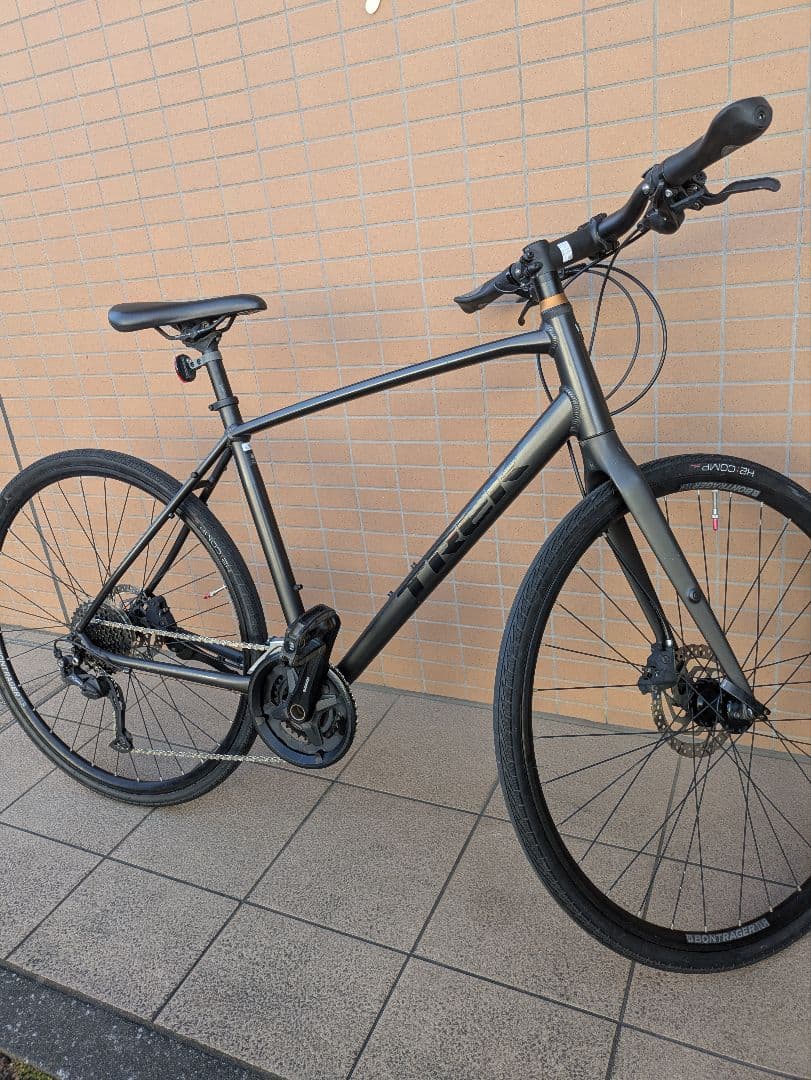 【近隣配送無料！】TREK FX 3 クロスバイク ブラック 自転車 トレック