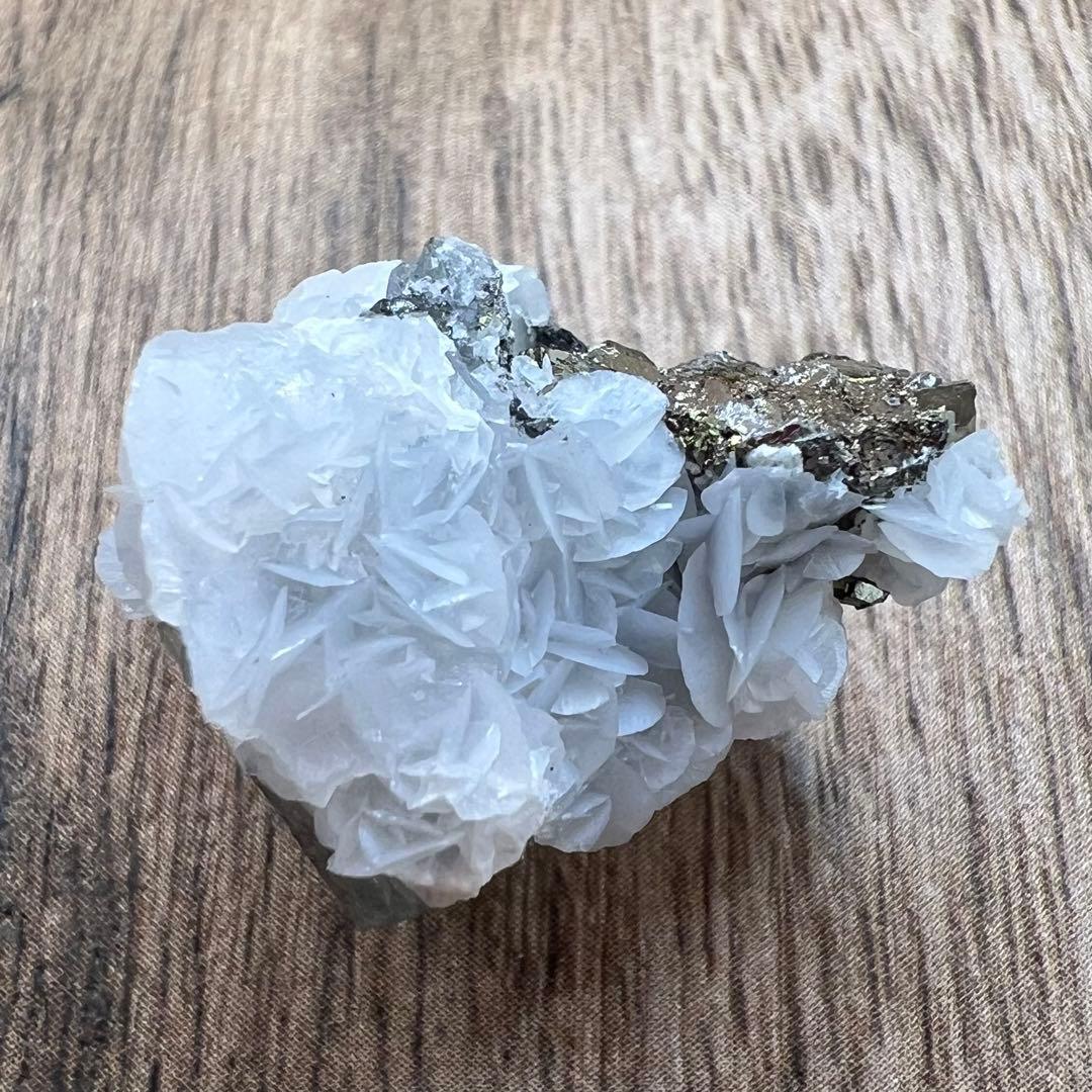 フローライト パイライト F2 カルサイト 共生 鉱物 標本 原石