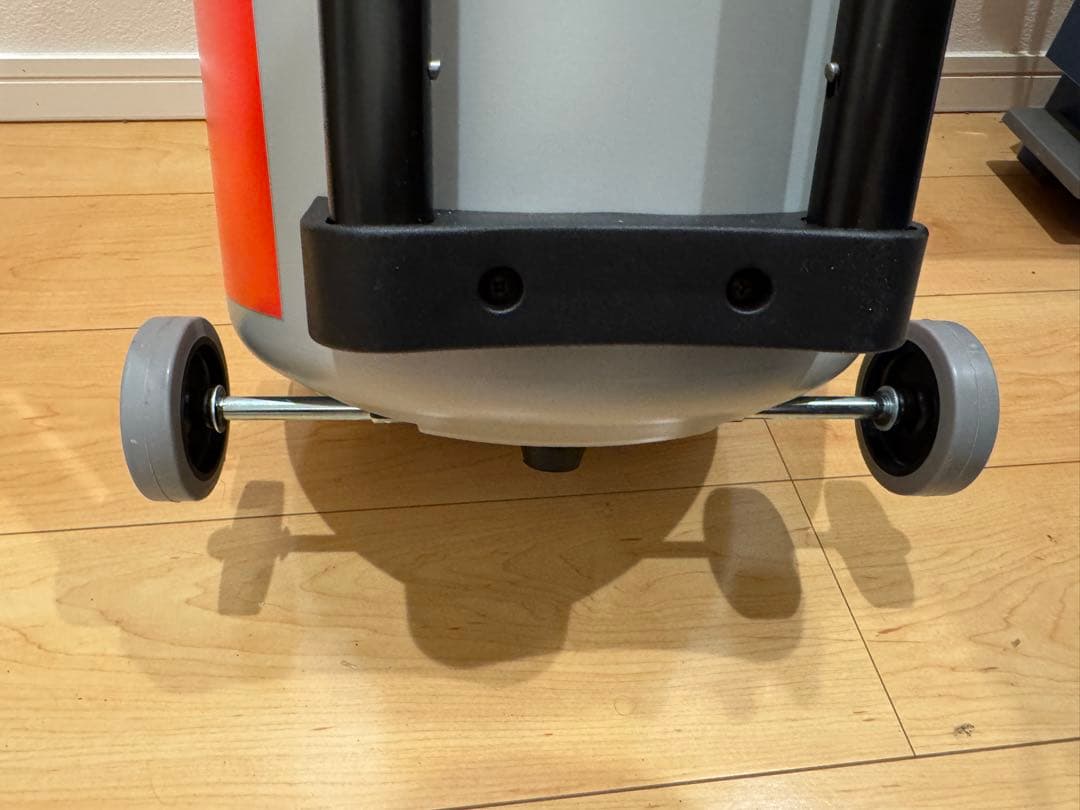 美品 Coca-Cola 缶型クーラー 大容量 キャスター付き　コカコーラ