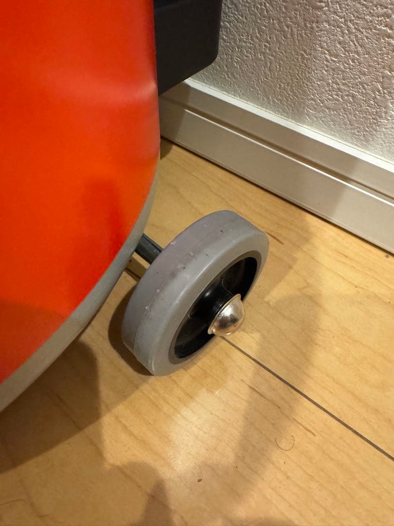 美品 Coca-Cola 缶型クーラー 大容量 キャスター付き　コカコーラ