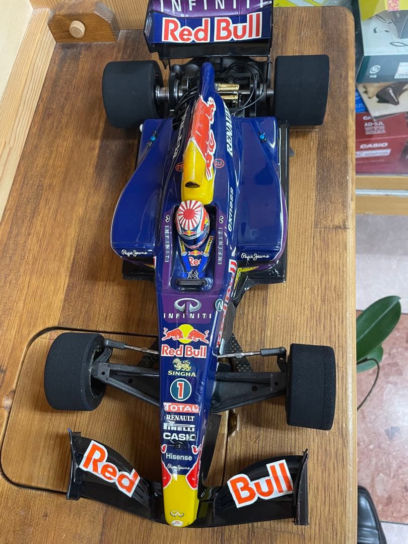 ラジコン　F1 ボディー　レッドブル　RED BULL プロトフォームF103