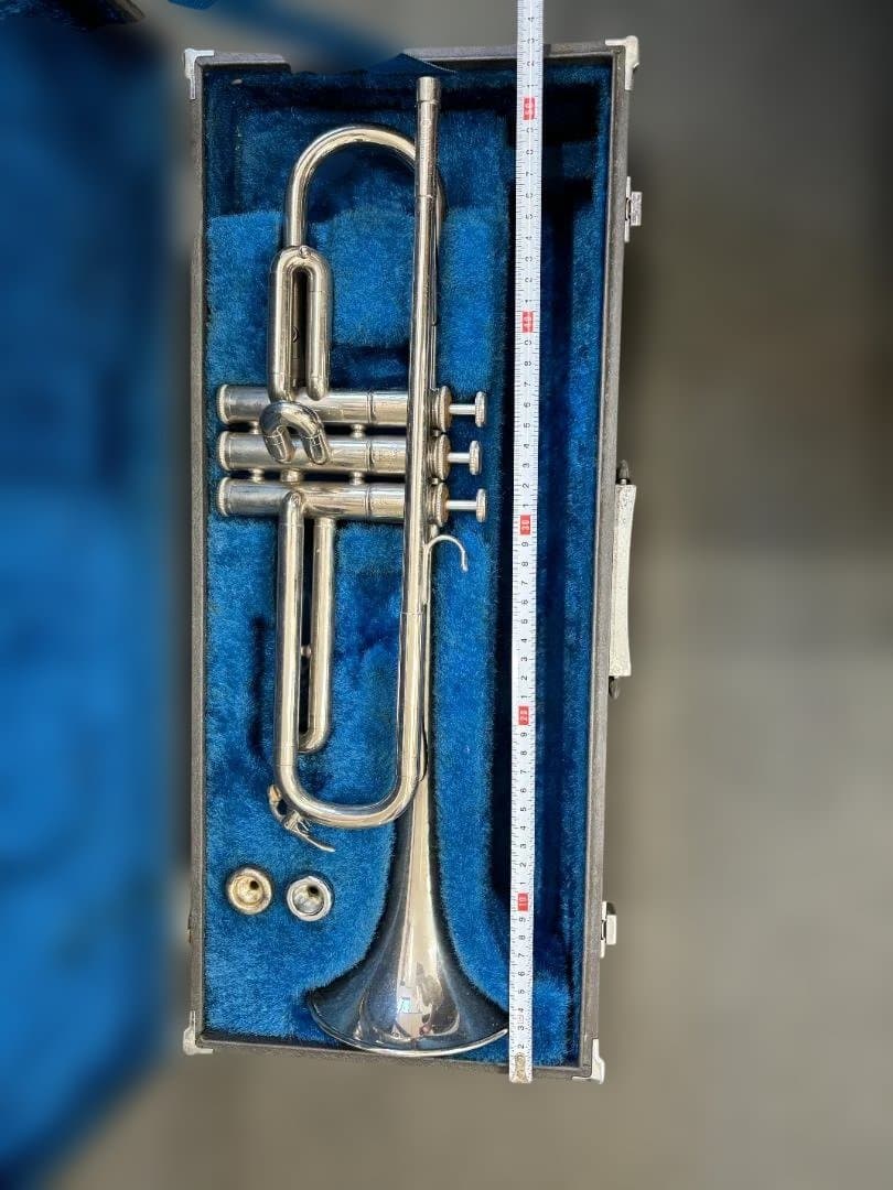 ヤマハ　トランペット　YTR135