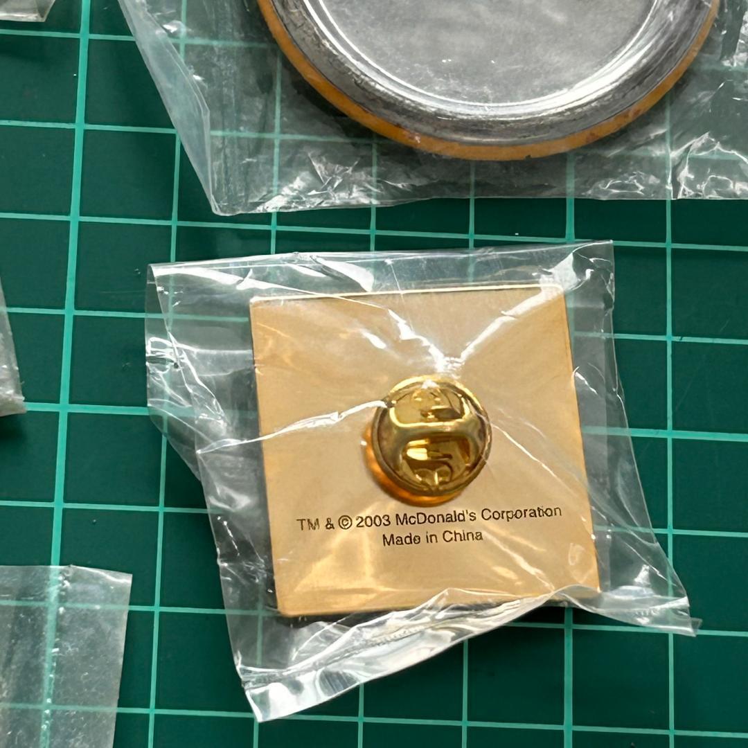マクドナルド　ピンバッジ　缶バッジ　デッドストック　まとめセット　ヴィンテージ