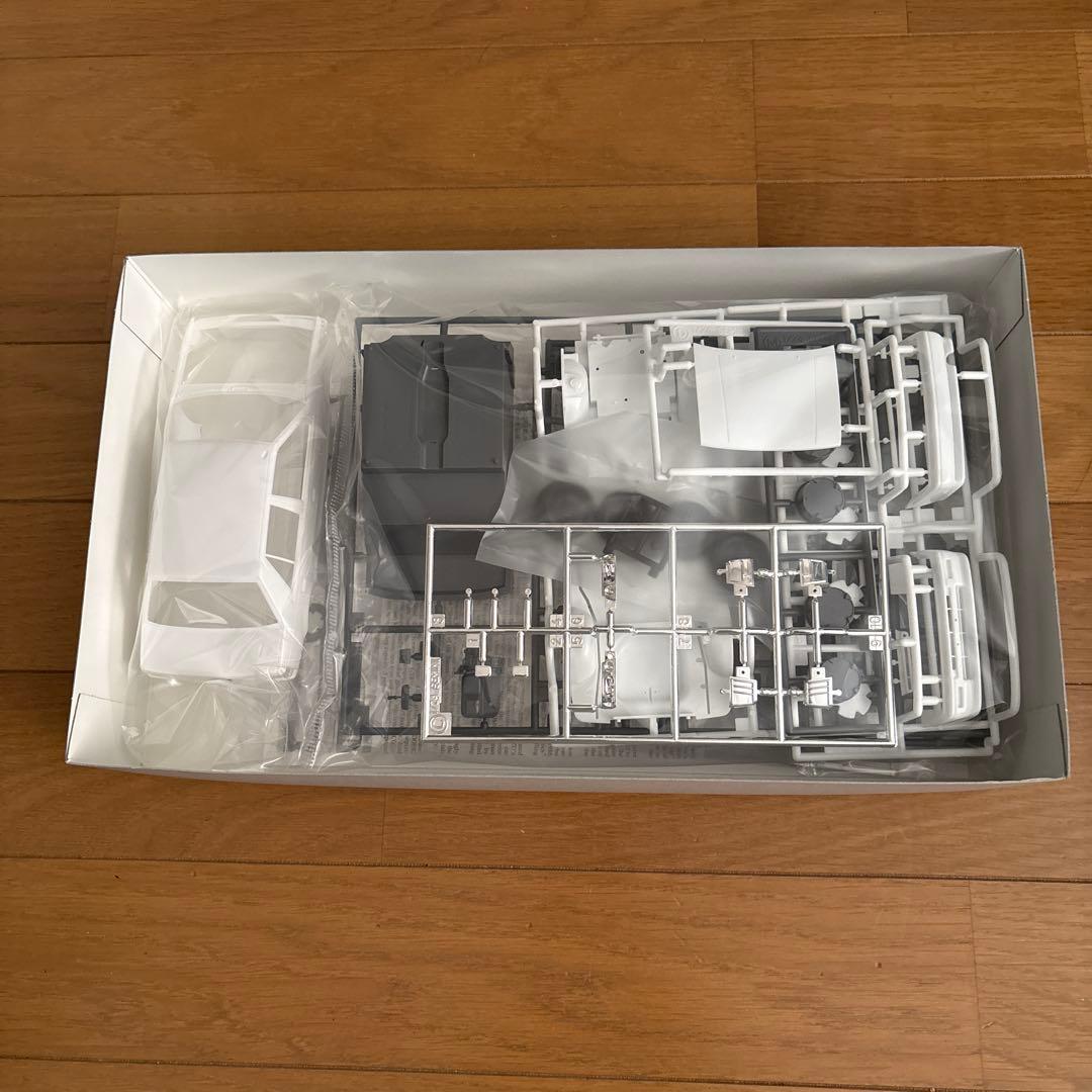 ハセガワ 1／24 いすゞ ジェミニJT190イルムシャーHC26プラモデル他