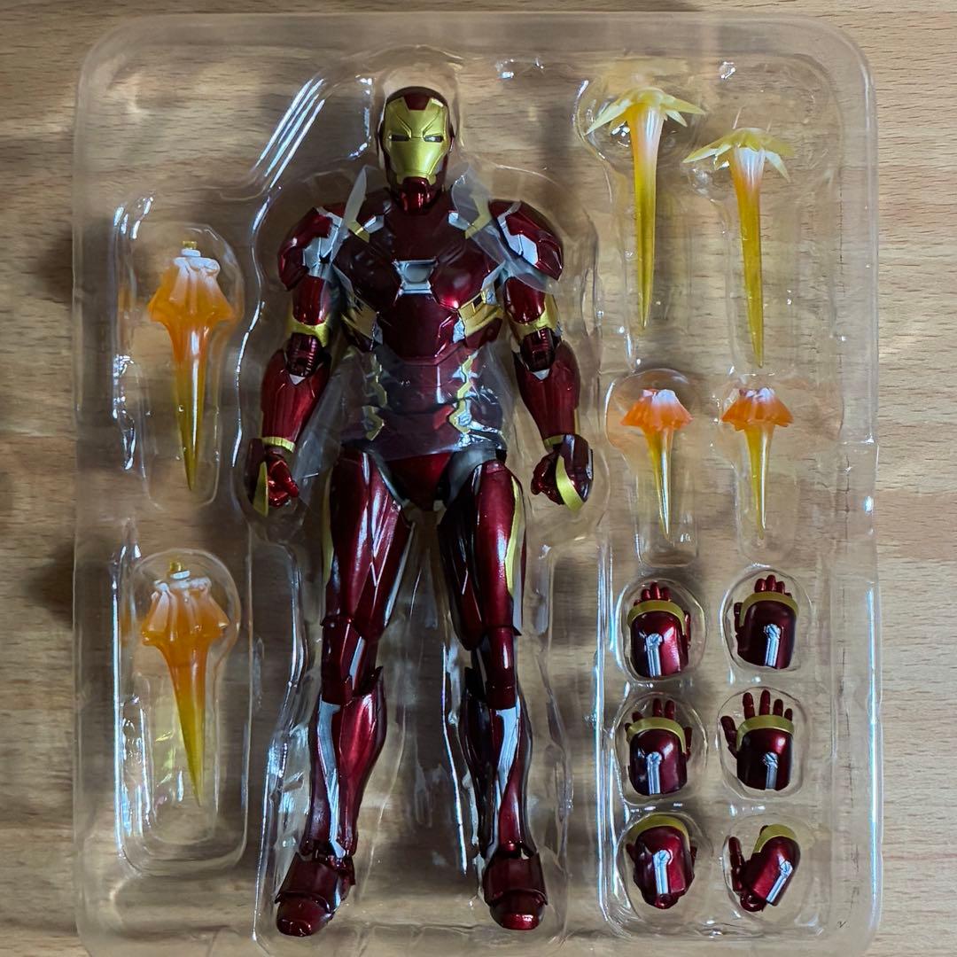 フィギュアーツ　アイアンマン　マーク46 キャプテンアメリカ　シビルウォー